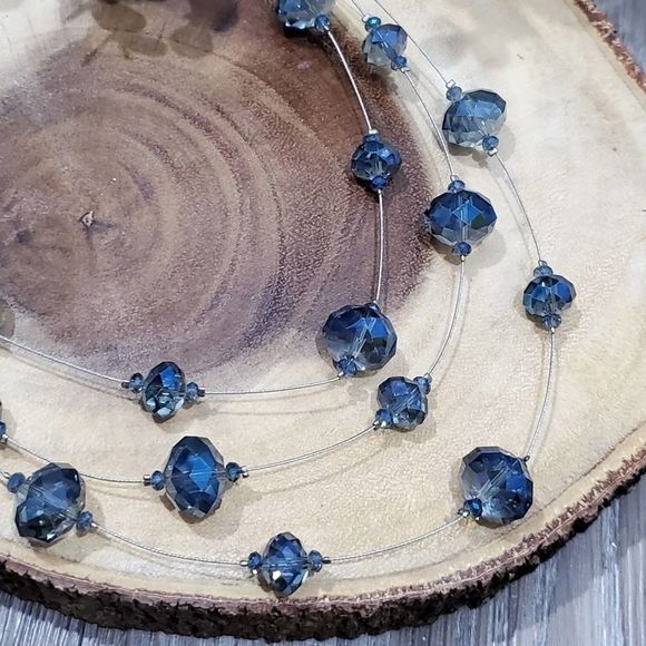 Gorgeous blue invisible necklace‎ - Picture 4 of 4